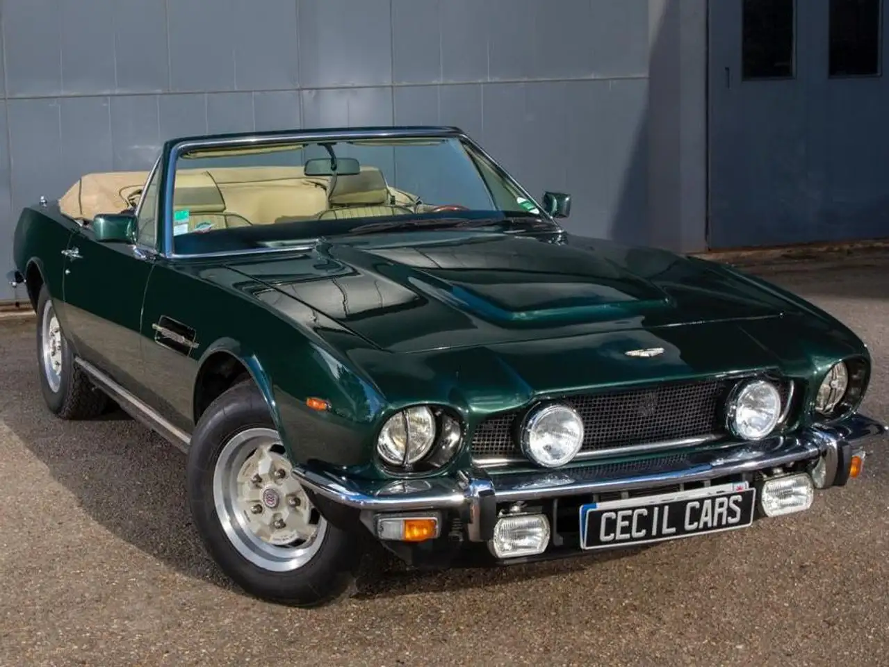Aston Martin Volante AMV8, foto 3