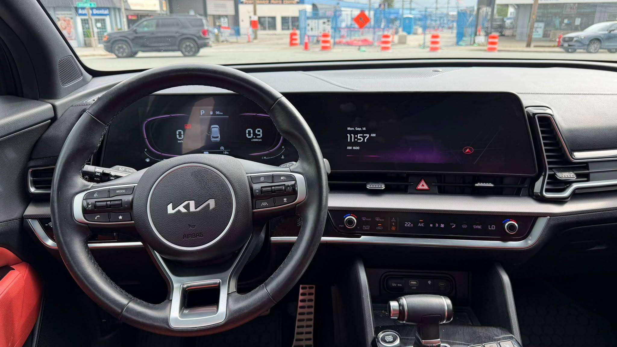2023 Kia Sportage — view 9