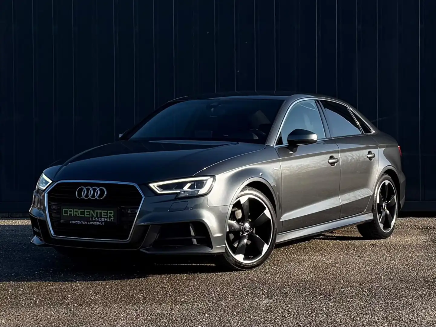 Audi A3 2.0 TDI Lim. 3xS-LINE MATRIX,VIRTUAL,B&O,ACC Grau - 1