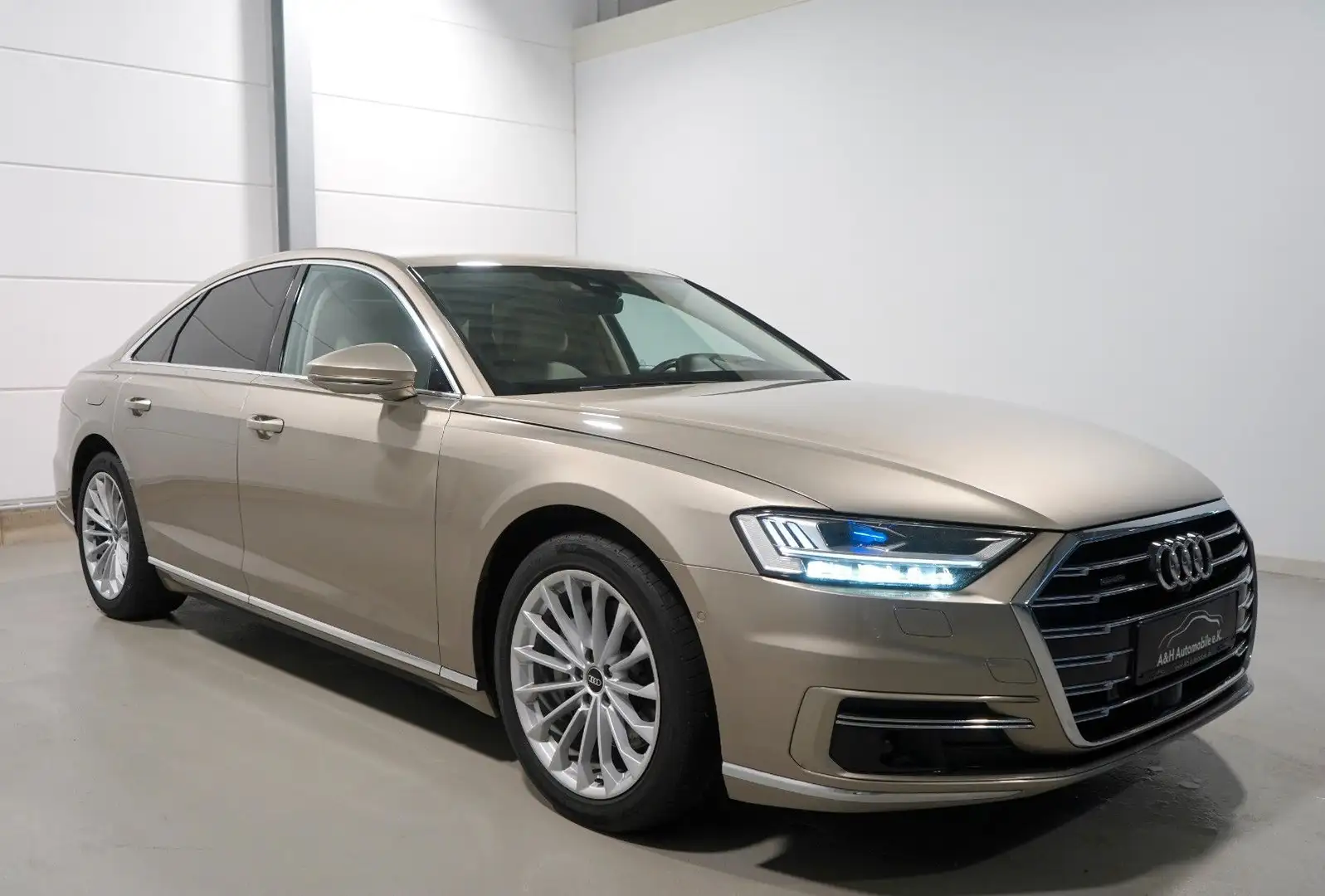 Audi A8 50 3.0 TDI quattro *Matrix*AHK*ACC*B&O* Beige - 1