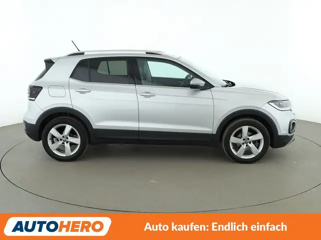 Volkswagen T-Cross view 7