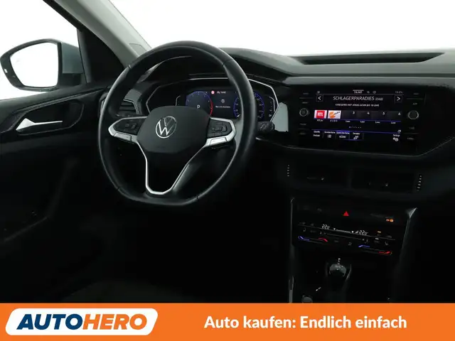 Volkswagen T-Cross view 13