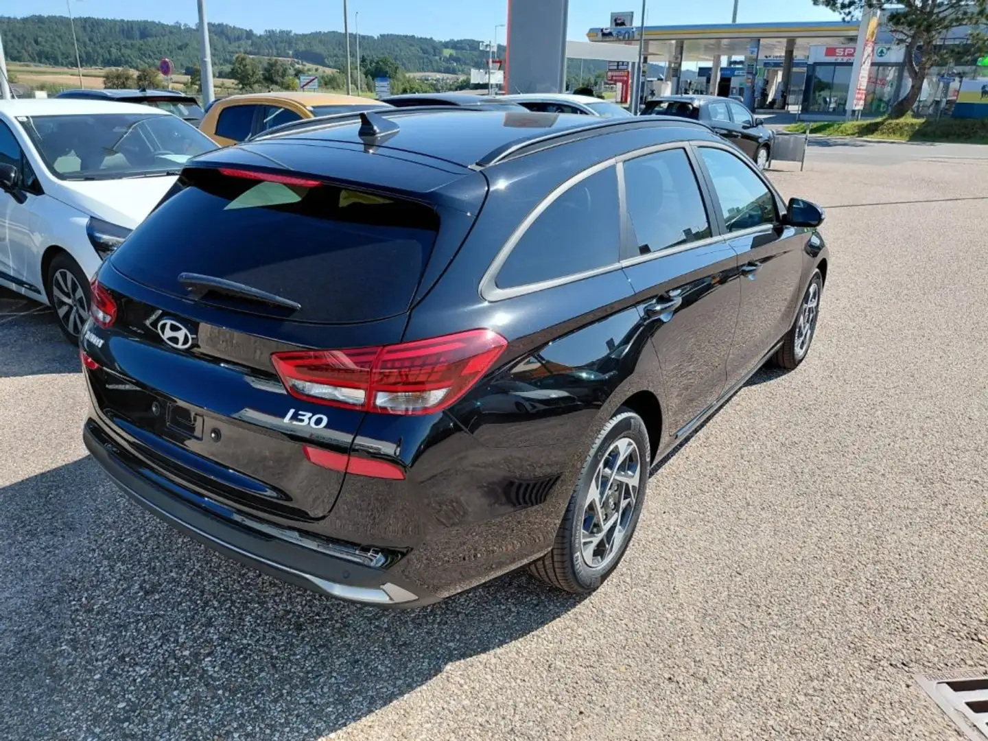 Hyundai i30 Kombi - PD Business Line 1.0 TGDI c5kf1 Schwarz - 2