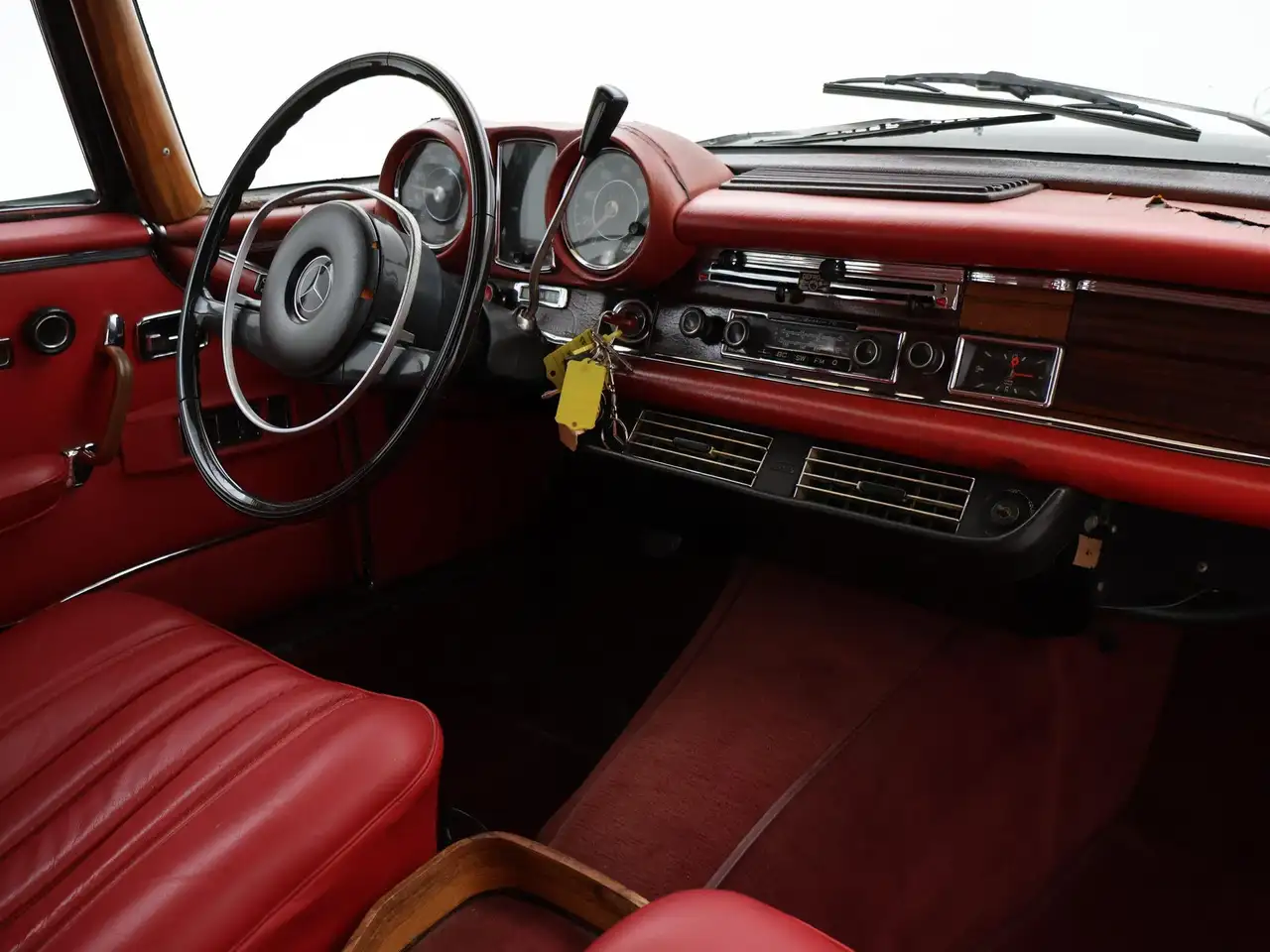 Mercedes-Benz S 280 SE COUPE AUT. W111 1969, foto 4