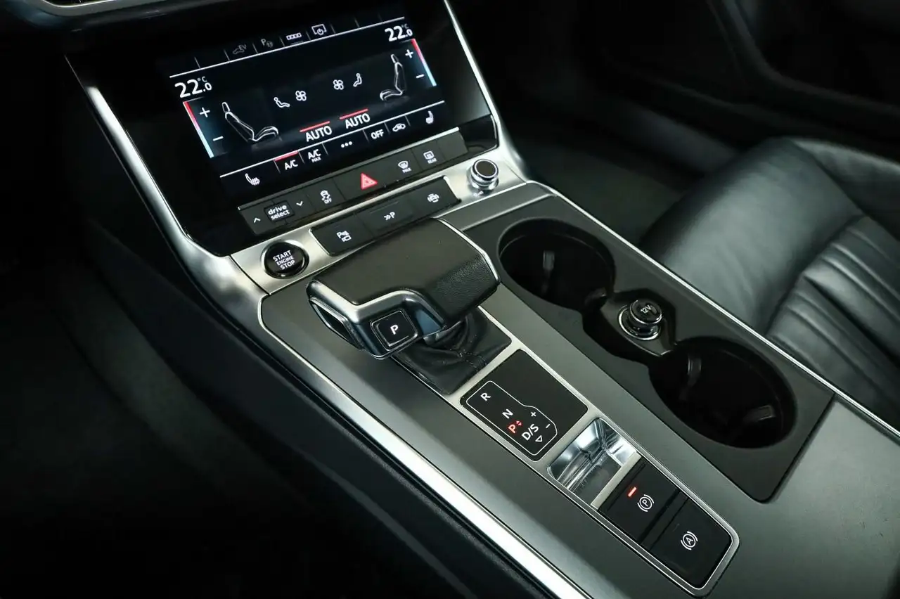 Audi A6 50 TFSI e qu. Assist Plus*StndKlima 16