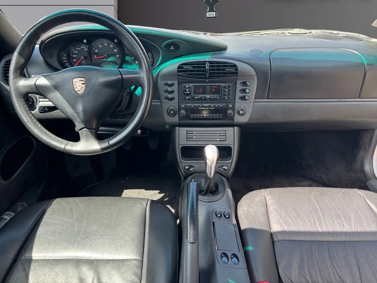 Porsche 911 Gris - 2