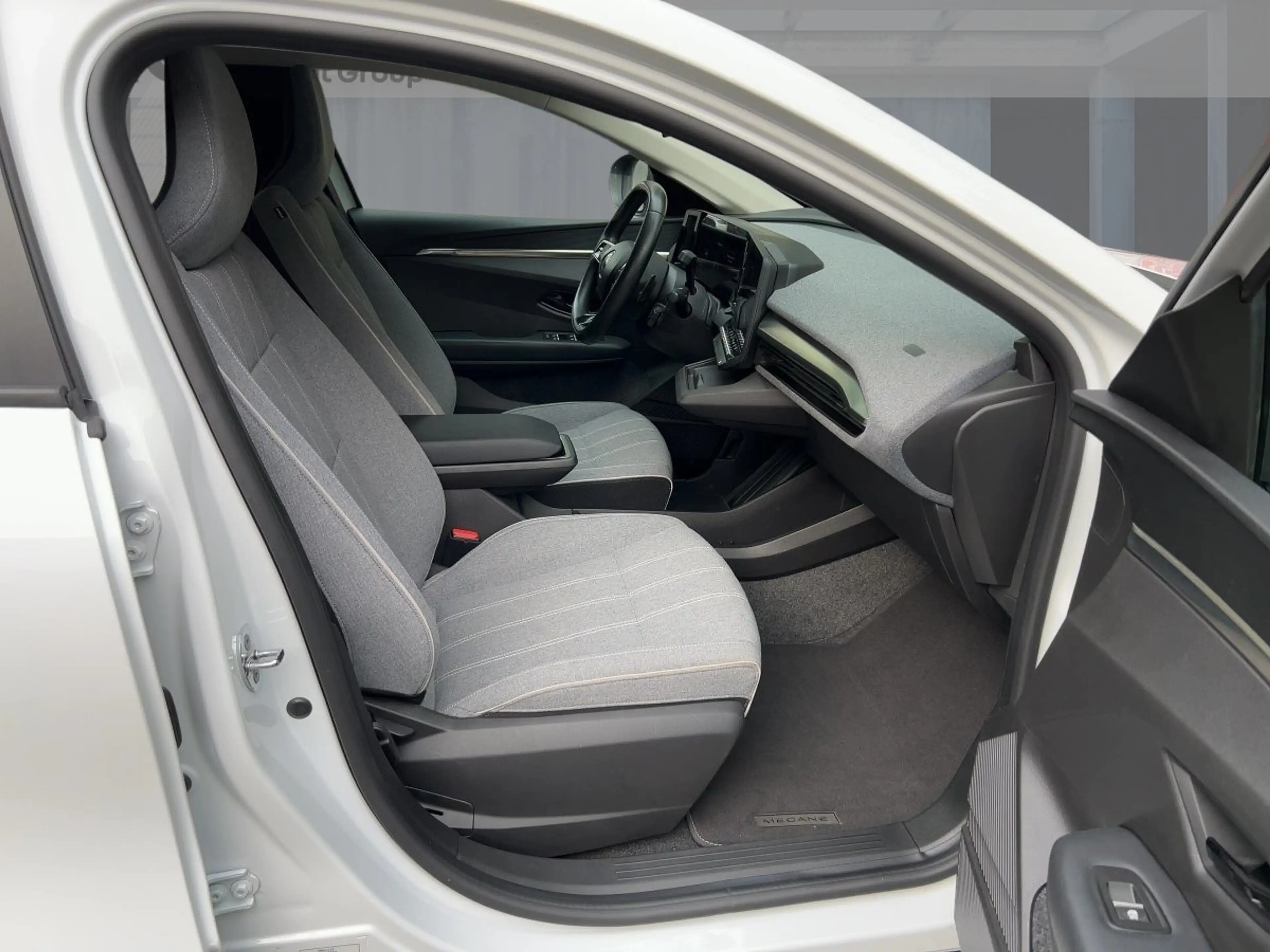 Renault Megane E-Tech EQUILIBRE EV60 220hp optimum charge Winter-Komfort + Citypaket — photo 8
