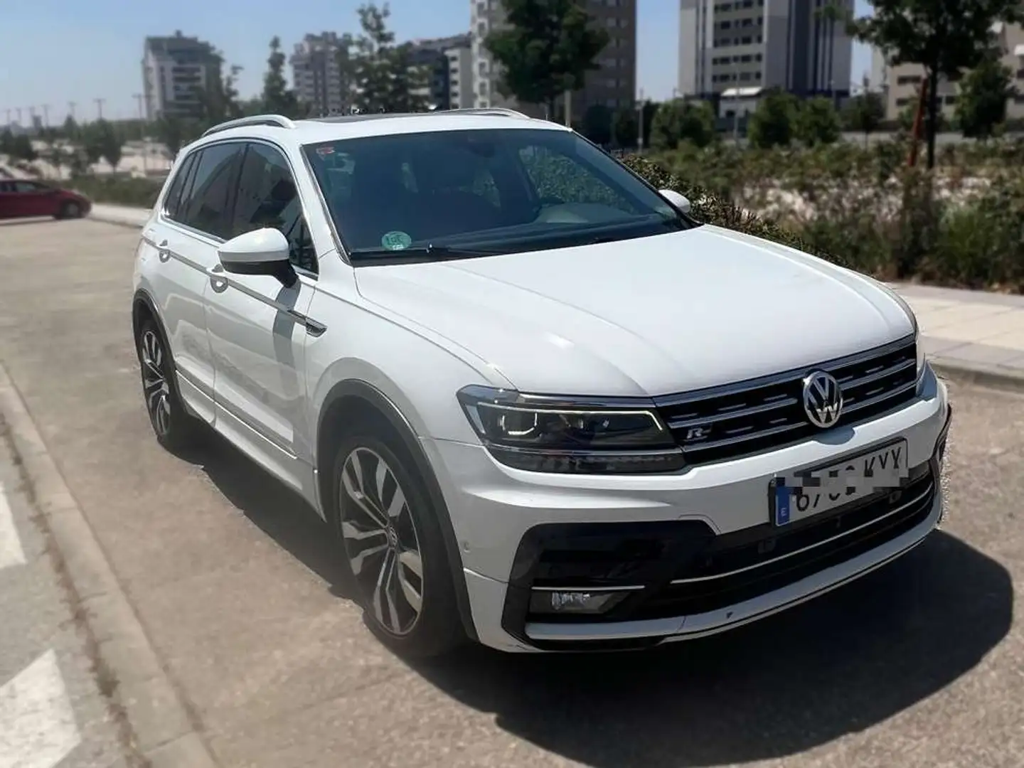 Volkswagen Tiguan 2.0TDI Sport 4Motion DSG 140kW Blanco - 2