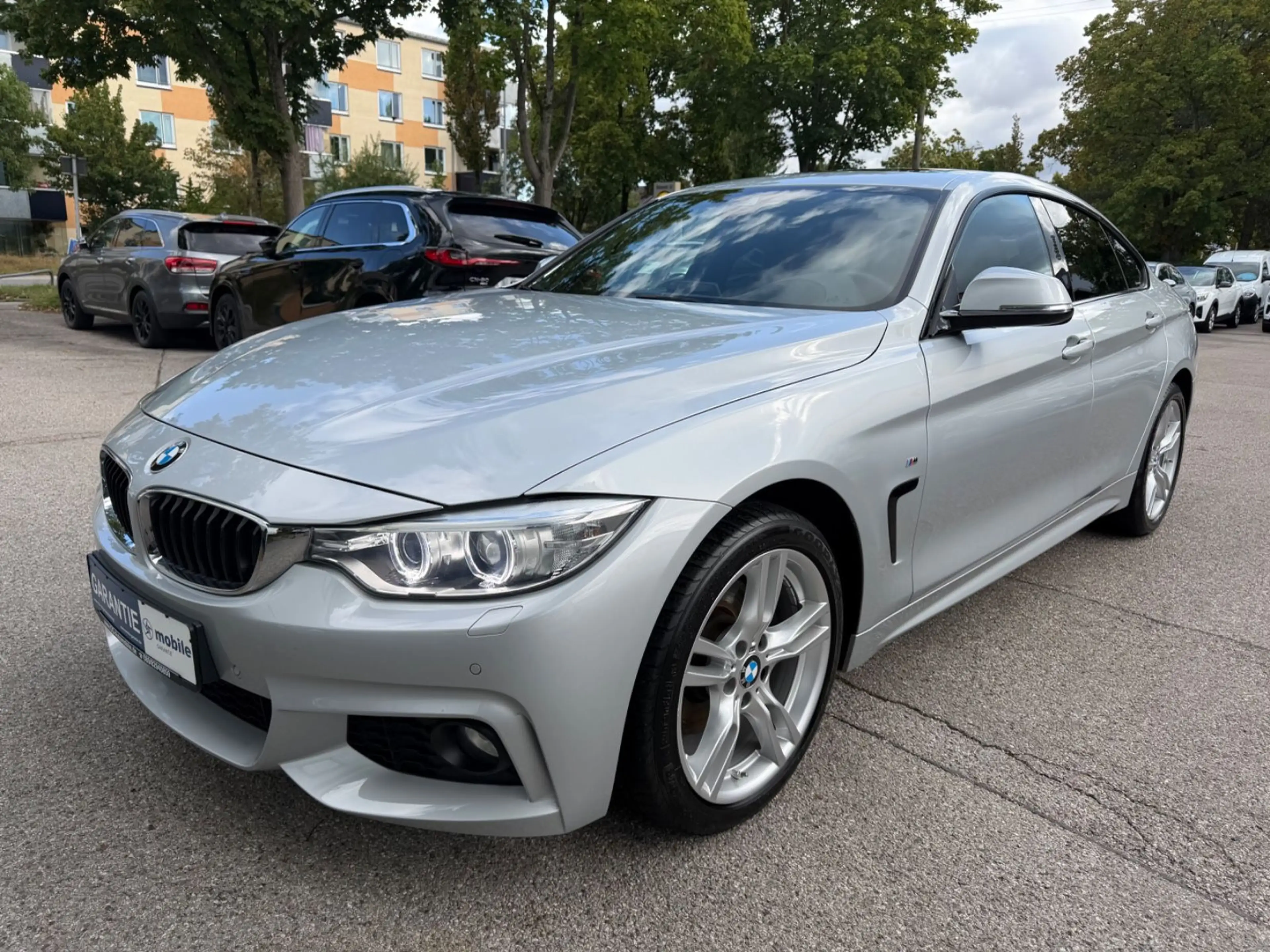 BMW 430 430d Gran Coupé xDrive MPaket~HuD~S-Dach~Navi~