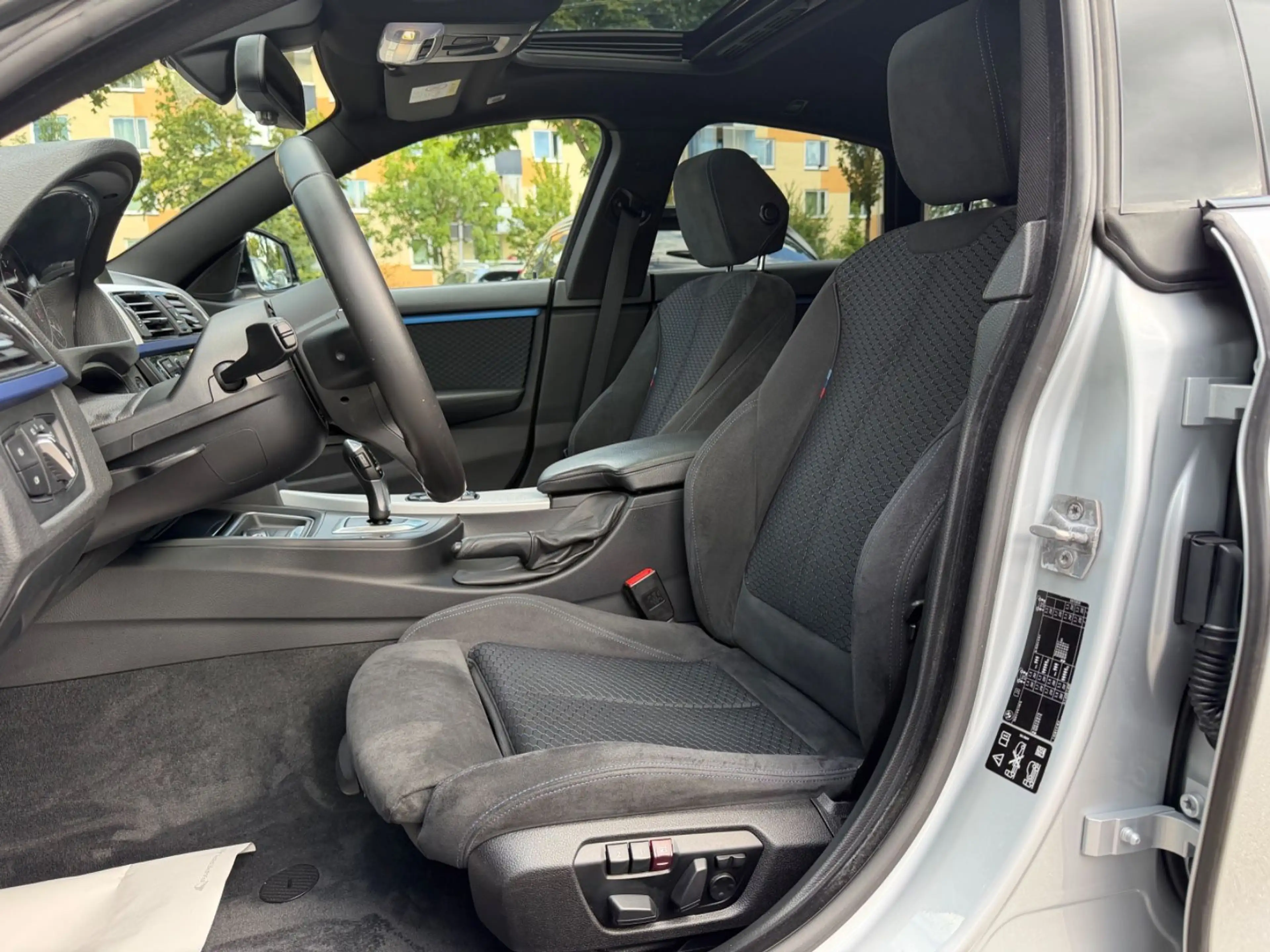 BMW 430 430d Gran Coupé xDrive MPaket~HuD~S-Dach~Navi~ — photo 9