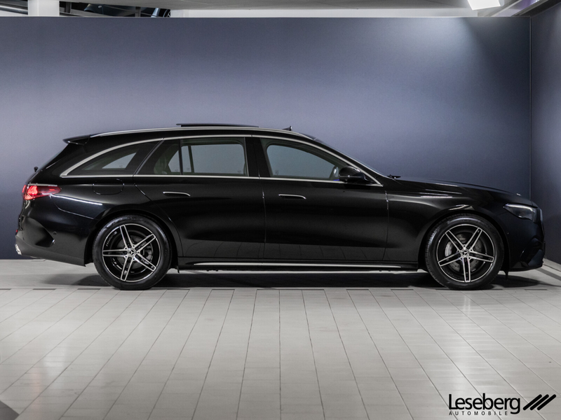 Mercedes-Benz E 220 E 220 T d AMG LED/AHK/Pano/Distronic/Burmester4D — photo 4