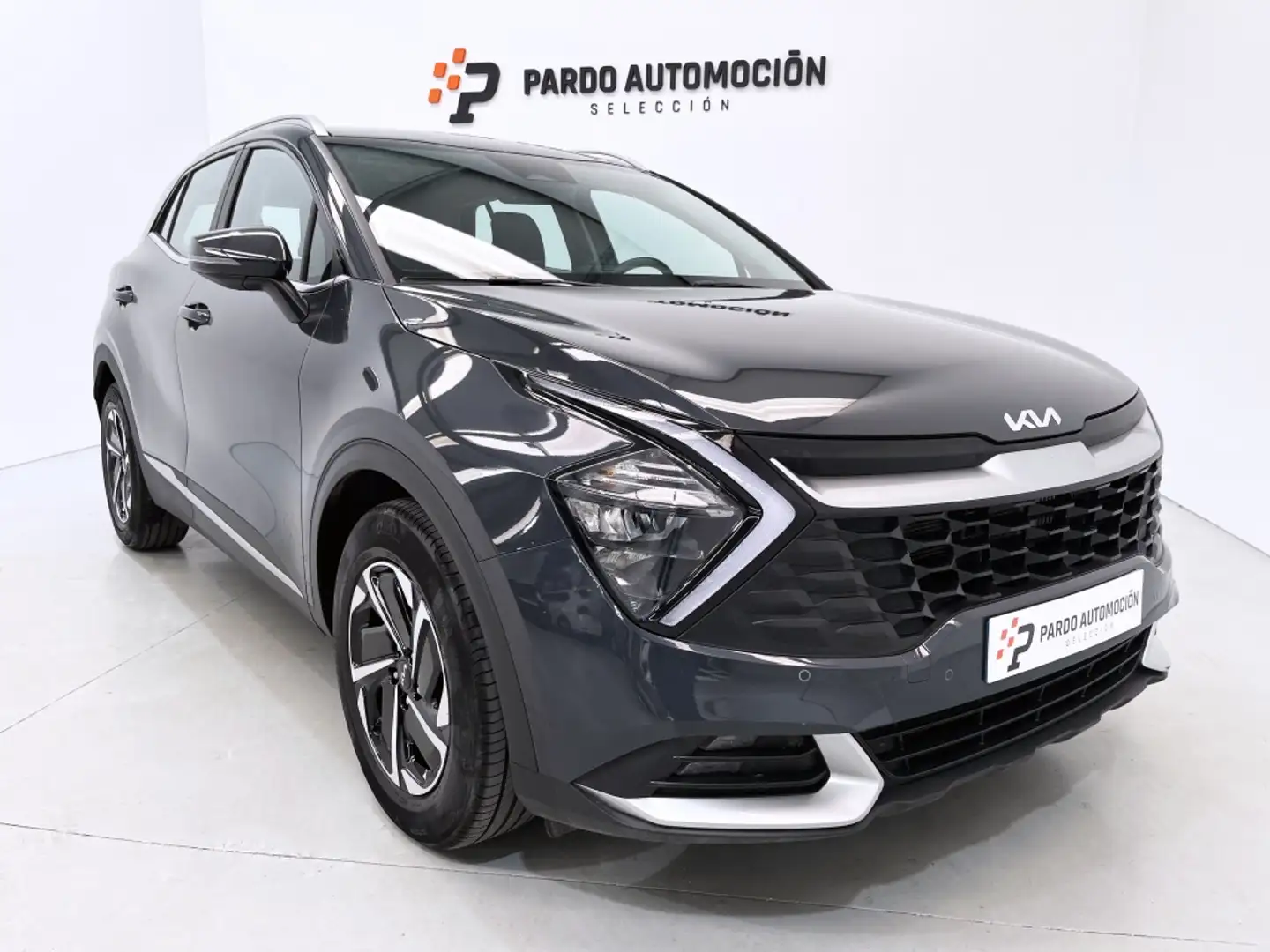 Kia Sportage 1.6 T-GDi Drive 160 Grau - 1