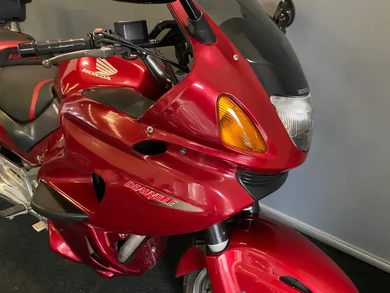 Honda NTV 650 - foto 5