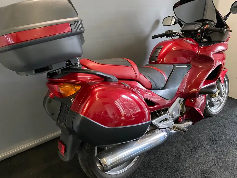 Honda NTV 650 - foto 7