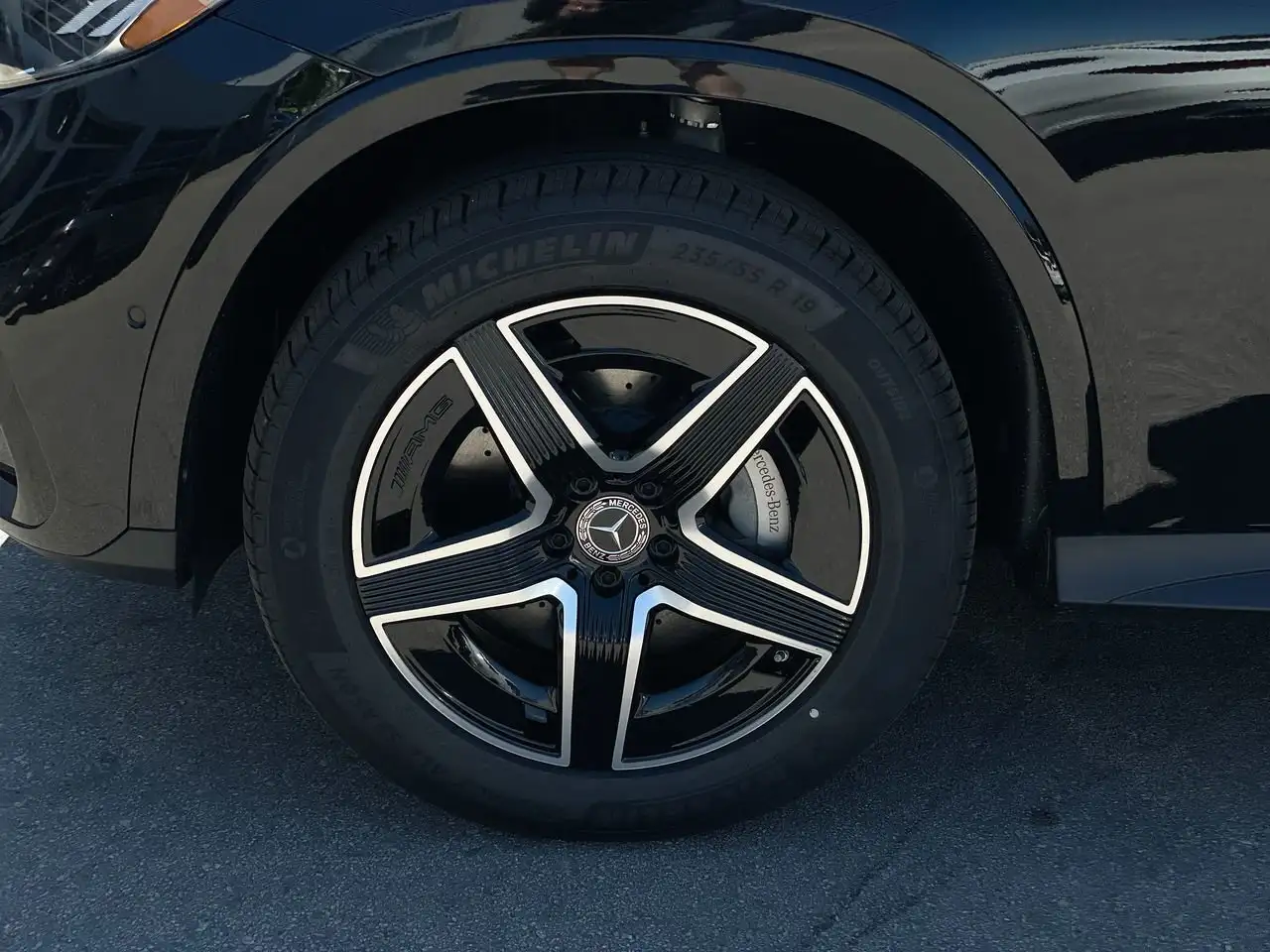 Mercedes-Benz GLC снимка Mercedes-Benz GLC