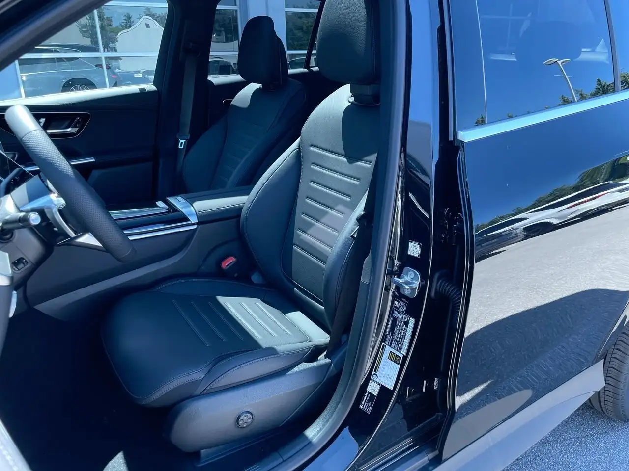 Mercedes-Benz GLC снимка Mercedes-Benz GLC