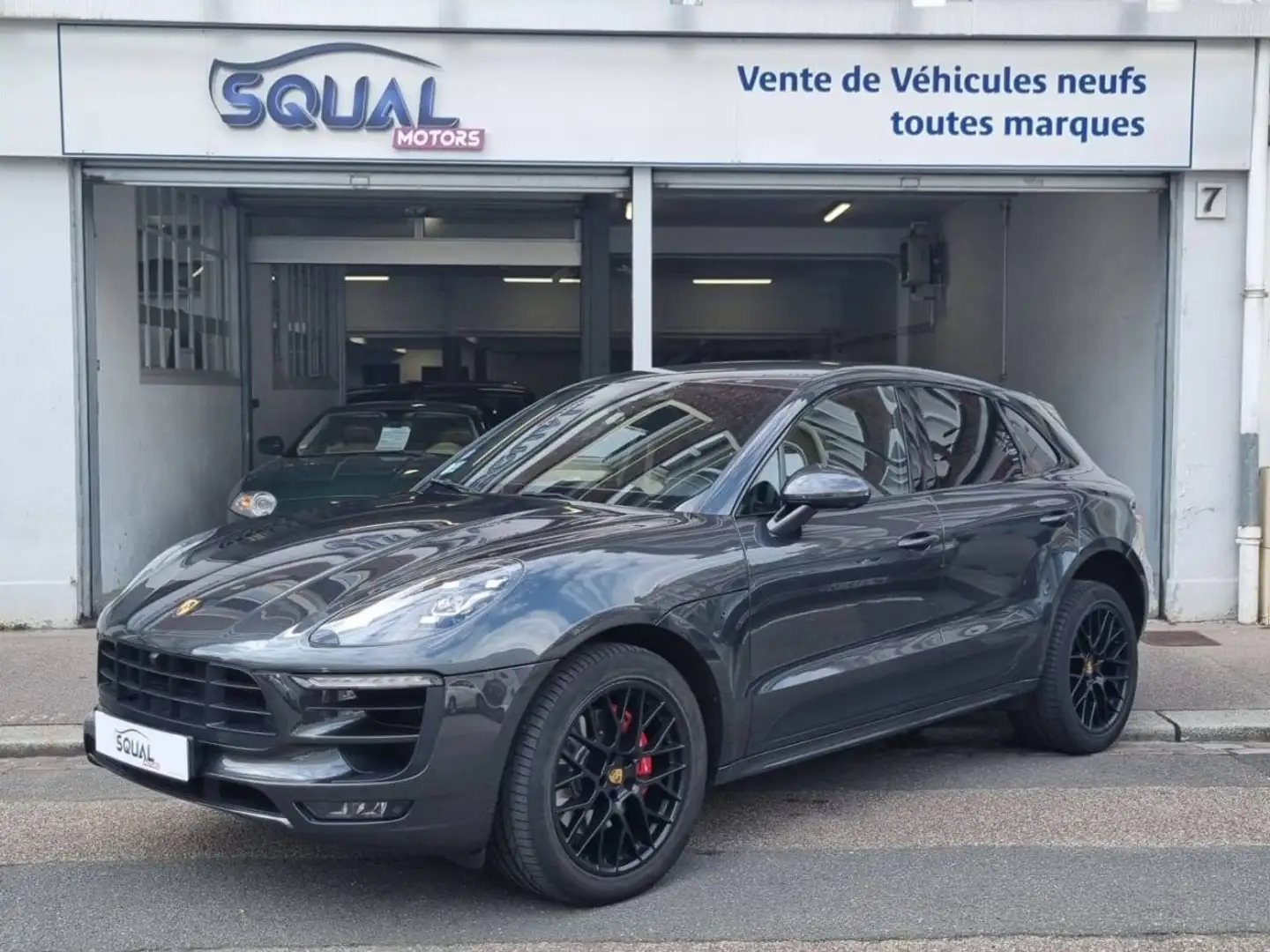 Porsche Macan 3.0 V6 360ch GTS PDK Gris - 1
