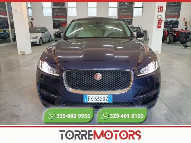 Jaguar F-Pace F-Pace 2015 2.0d Pure awd 180cv auto