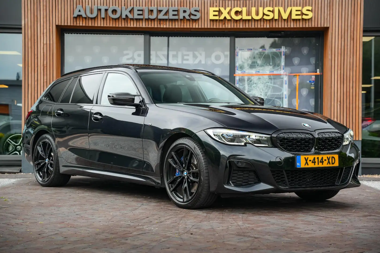 BMW 340 3-serie Touring M340i xDrive Panoramadak Harman/Ka Zwart - 1