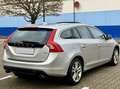 Volvo V60 D5 Geartronic Summum Grau - thumbnail 6