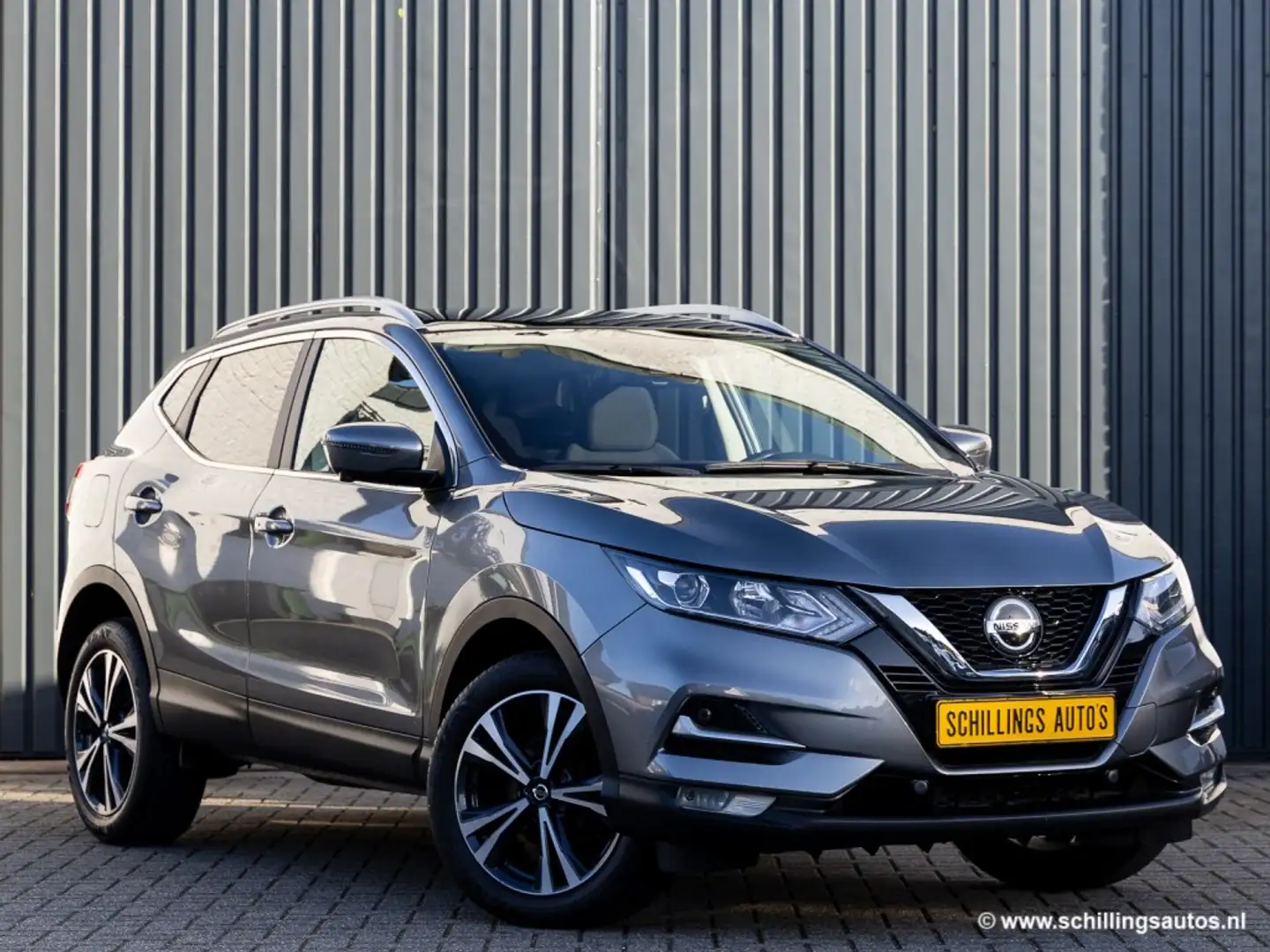Nissan Qashqai 1.3 DIG-T TEKNA Automaat Camera 360 Navi 69.000km! Grijs - 2