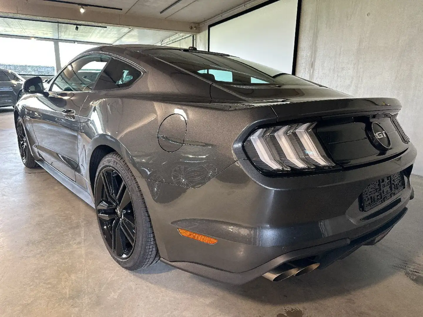 Ford Mustang 5.0 - 2