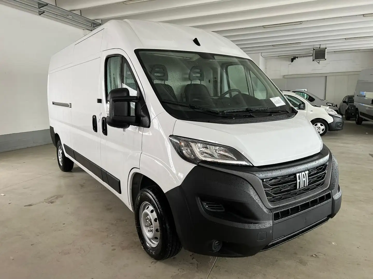 Fiat Ducato 35 LH2 2.2 mjt3 140cv serie 9 Bianco - 2