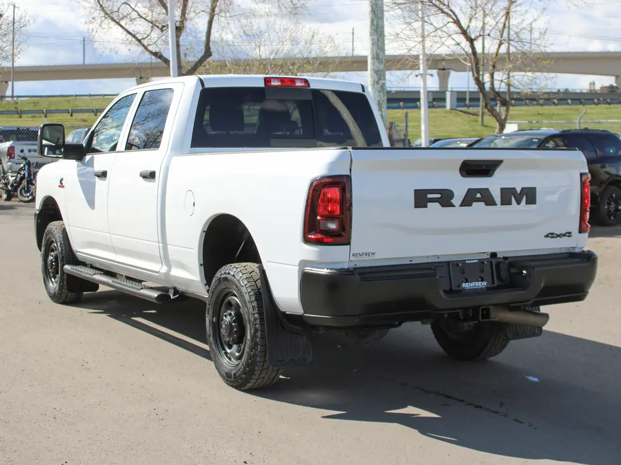 RAM 2500 снимка RAM 2500