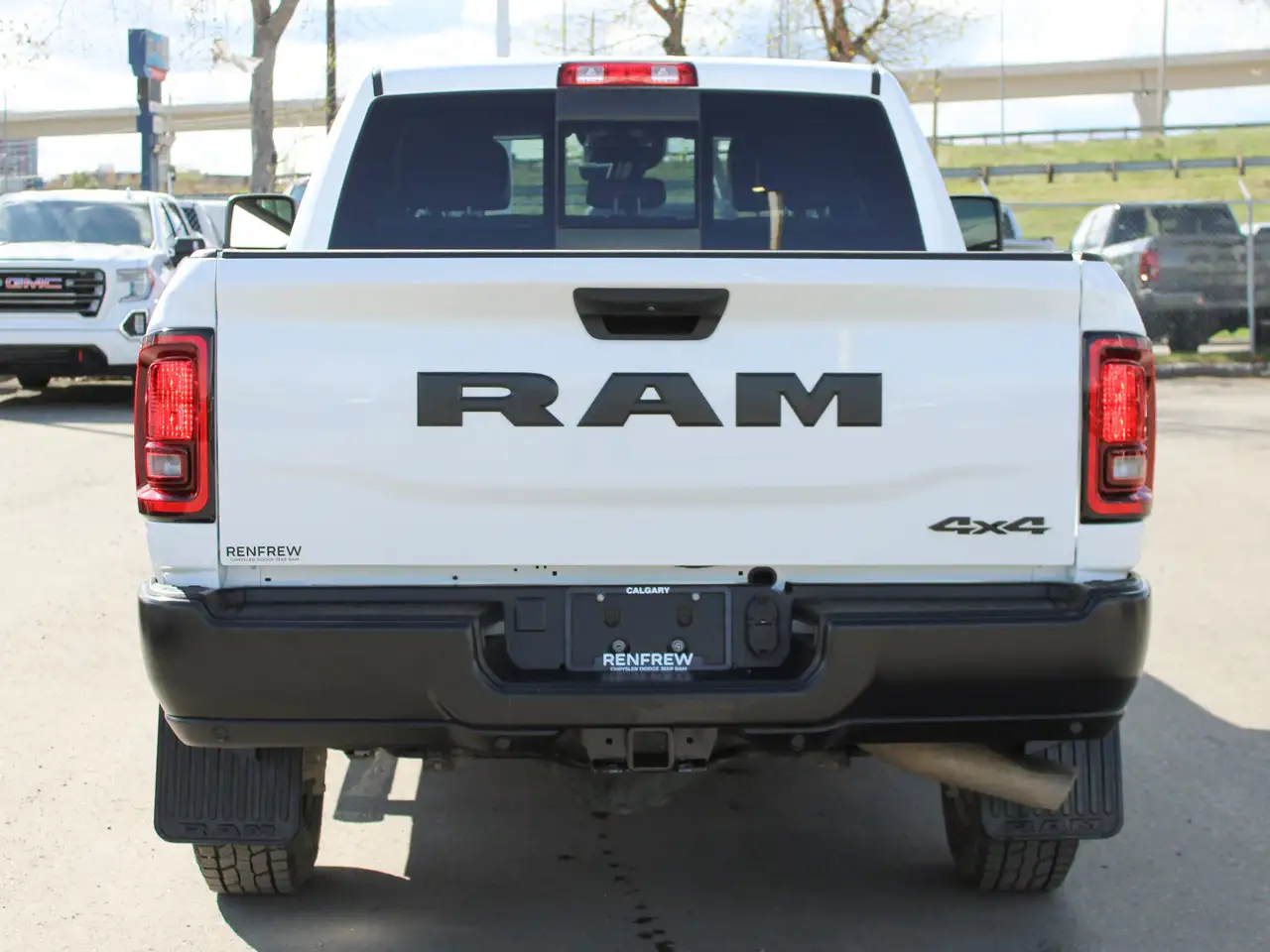 RAM 2500 снимка RAM 2500