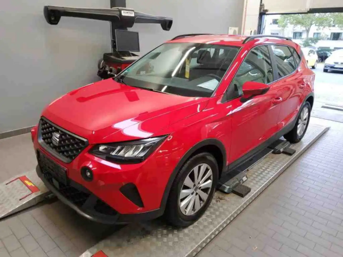 SEAT Arona 1.0 TSI Style *BEATS*PDC*GRA*LED*SHZ* Rot - 2
