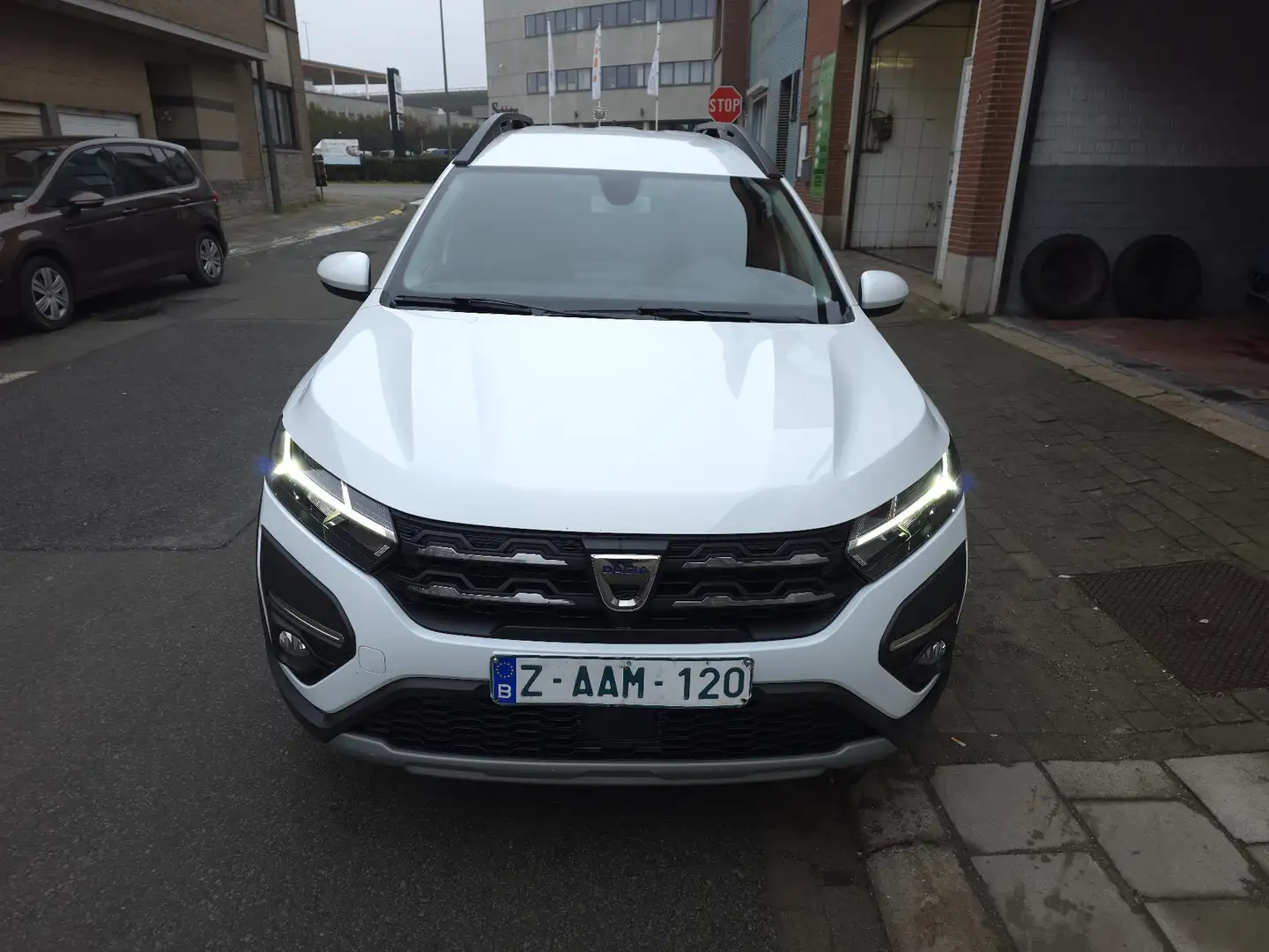 Dacia Jogger TCe 100 ECO (7-Sitzer) Expression Blanc - 1