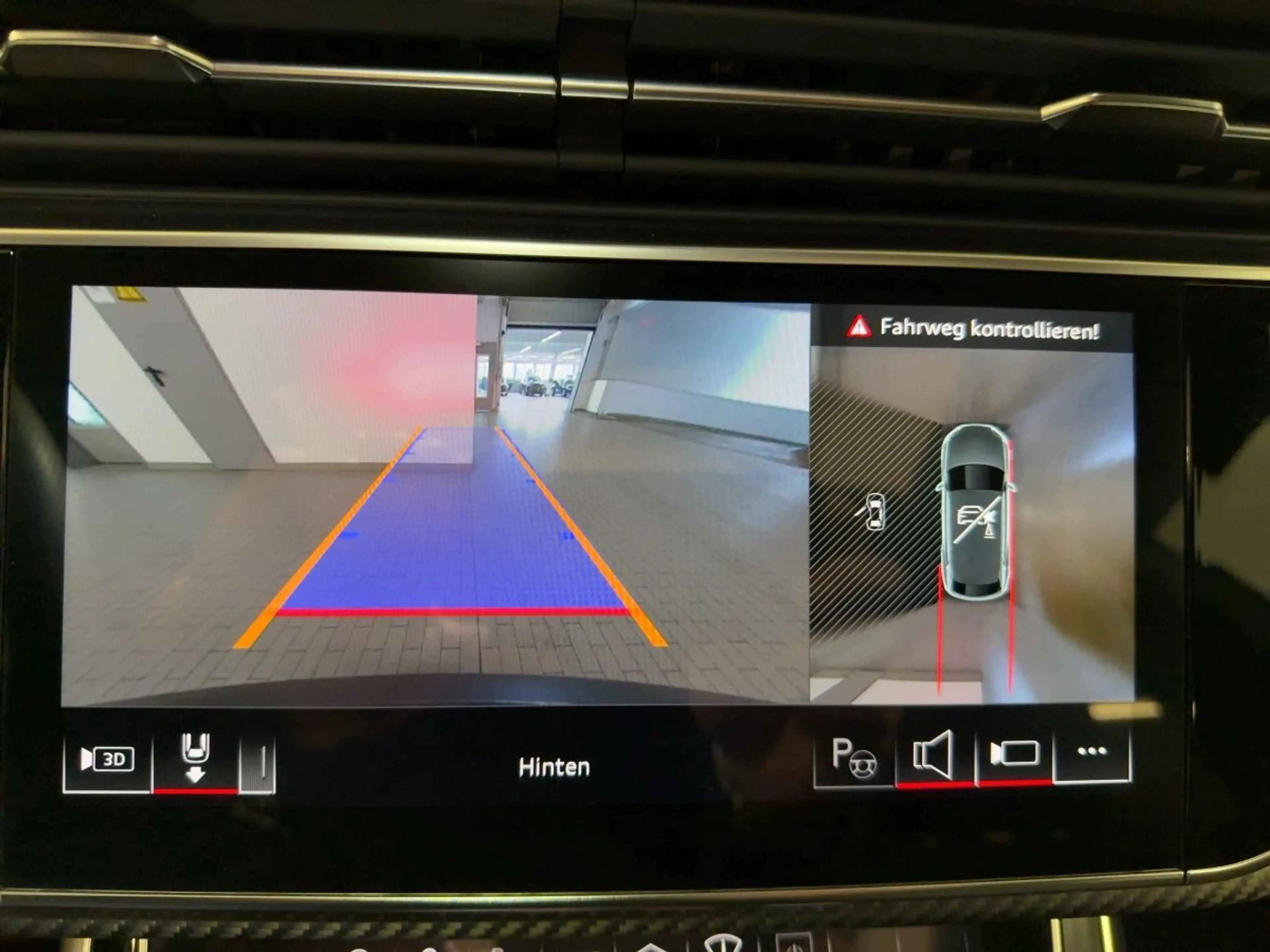 Audi RS Q8 tiptr. AHK PANO HUD STDHZG 360°K NACHTS — photo 22