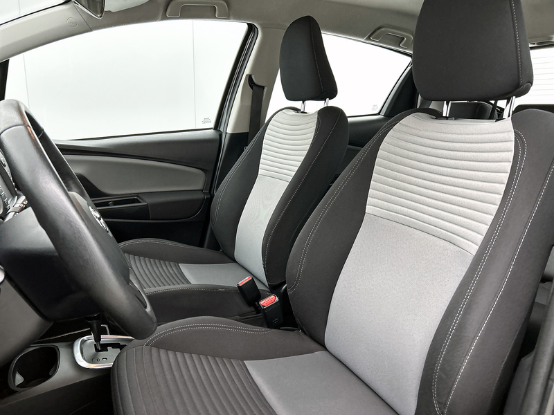 Toyota Yaris 1.5 Hybrid Dynamic | Navigatie | Climate Control | — photo 15