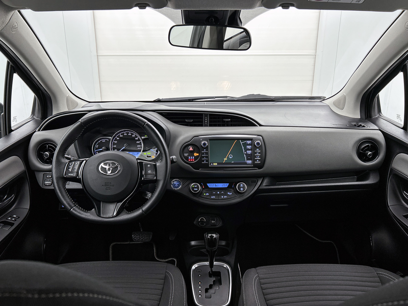 Toyota Yaris 1.5 Hybrid Dynamic | Navigatie | Climate Control | — photo 4