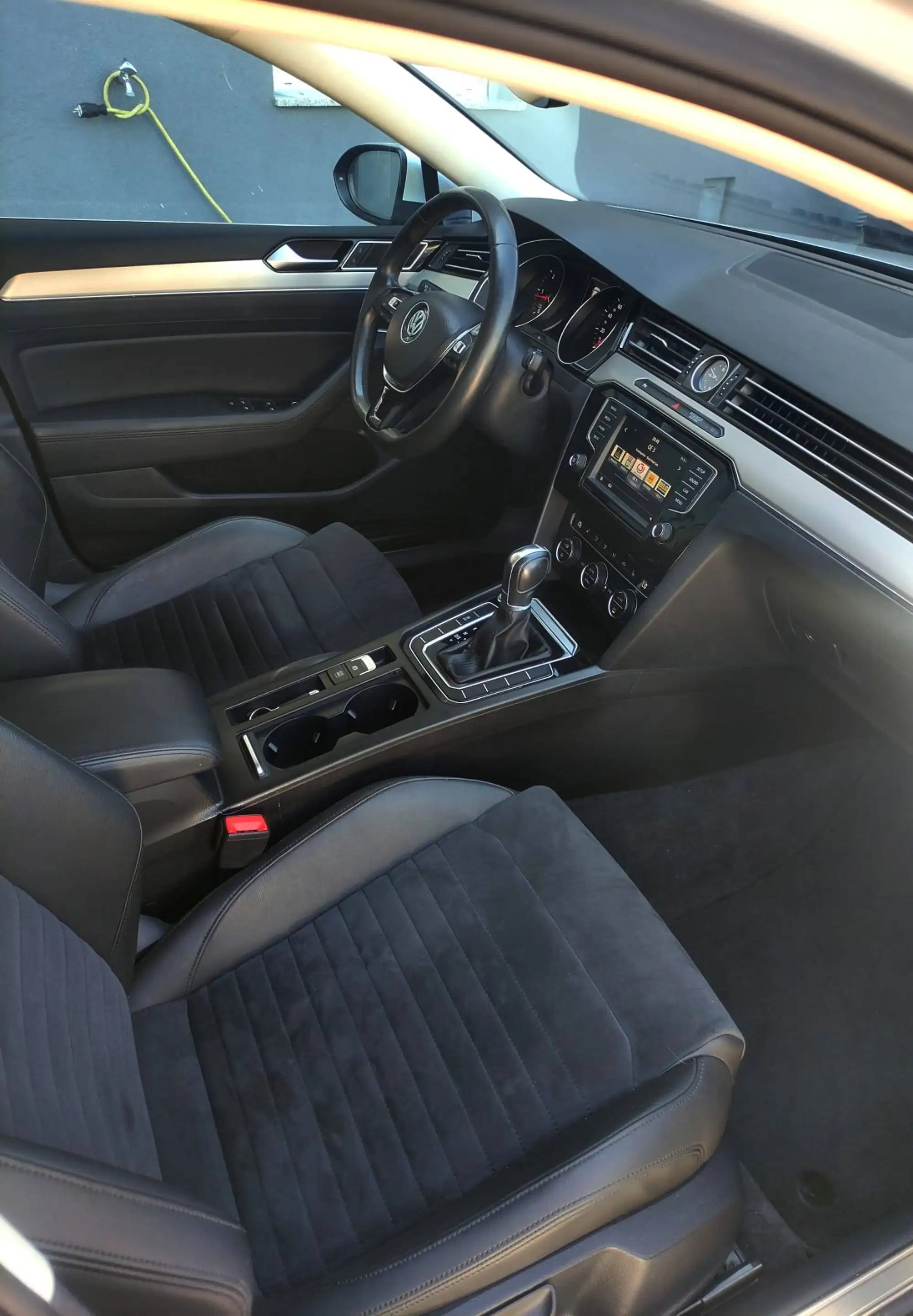 Volkswagen Passat Variant Highline 2,0 TDI DSG — photo 10