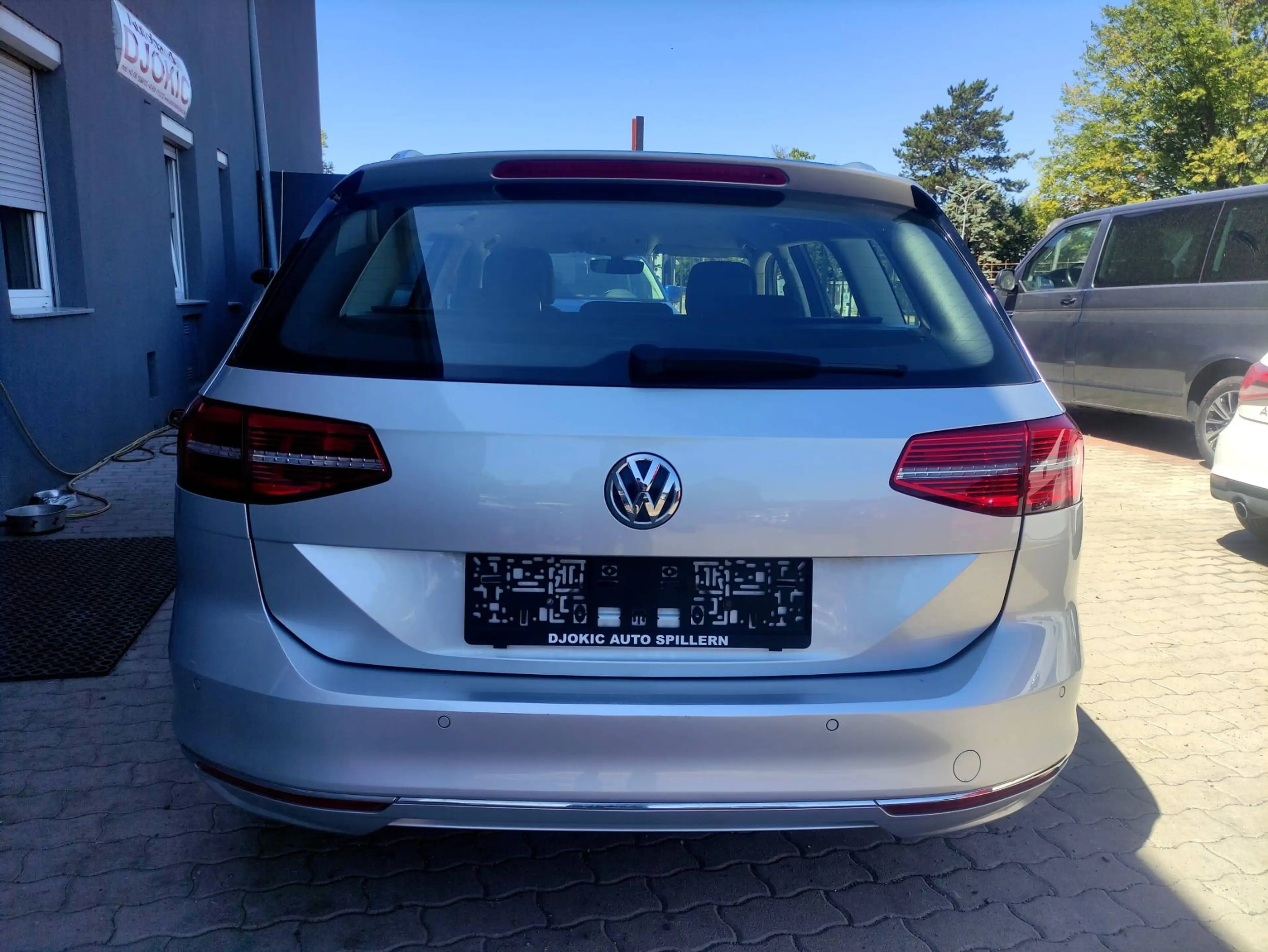 Volkswagen Passat Variant Highline 2,0 TDI DSG — photo 6