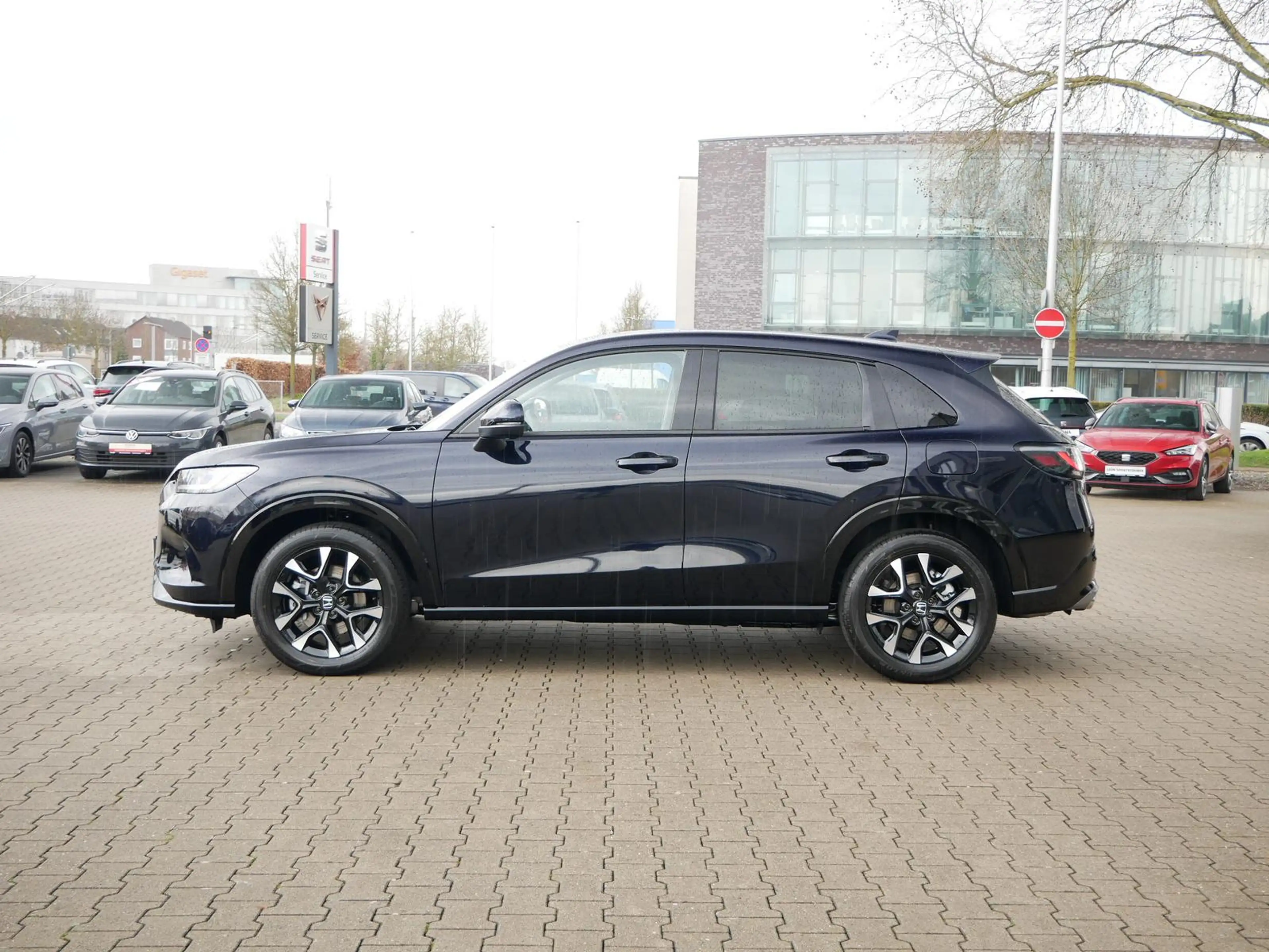 Honda ZR-V 2.0 e:HEV Advance LED+LEDER+PANORAMA — photo 10