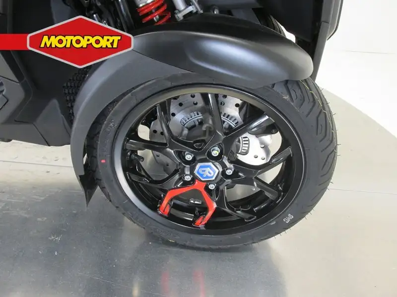 Piaggio MP3 400 - foto 7