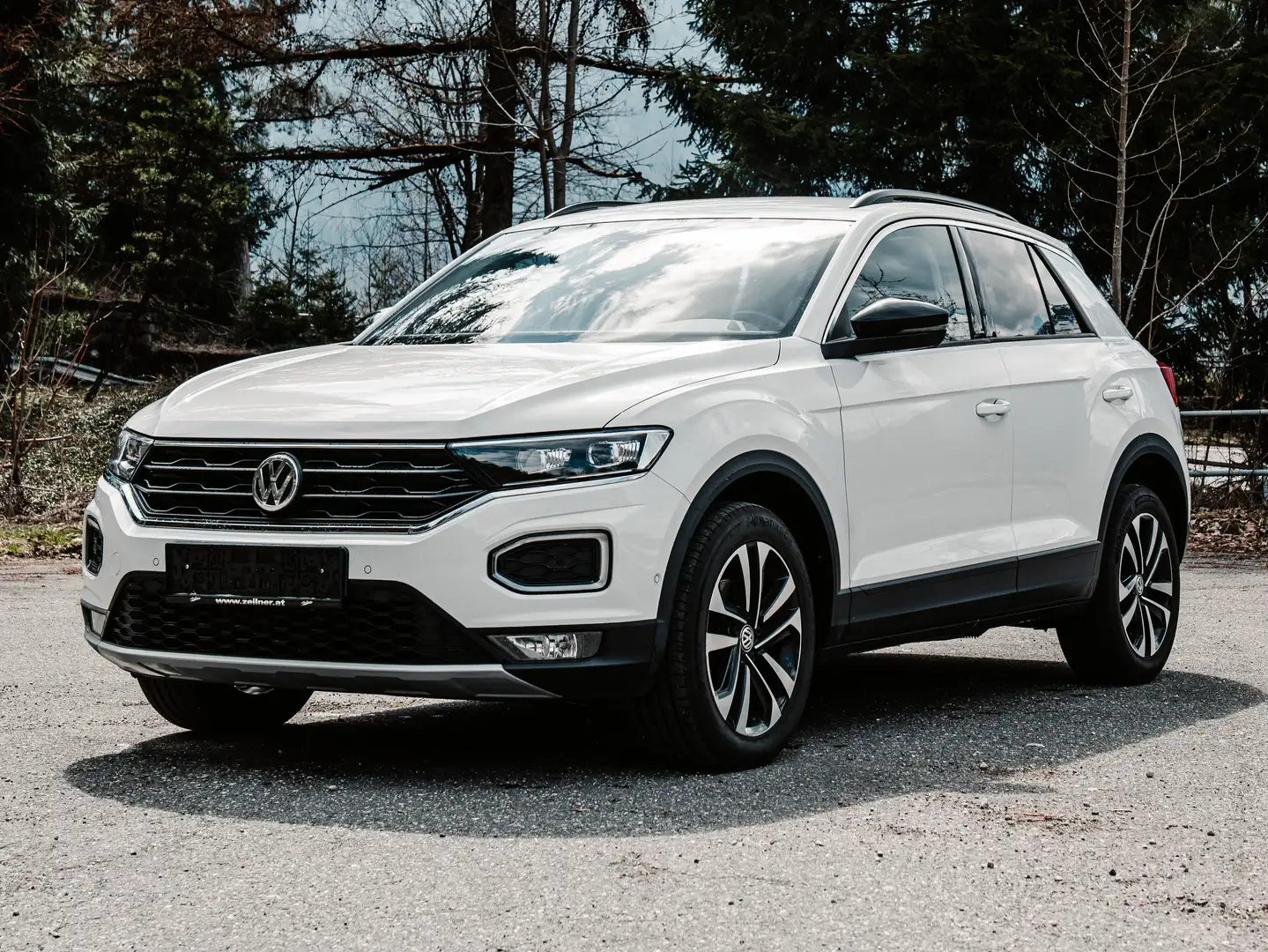 Volkswagen T-Roc T-Roc 1,0 TSI iQ Drive Weiß - 1