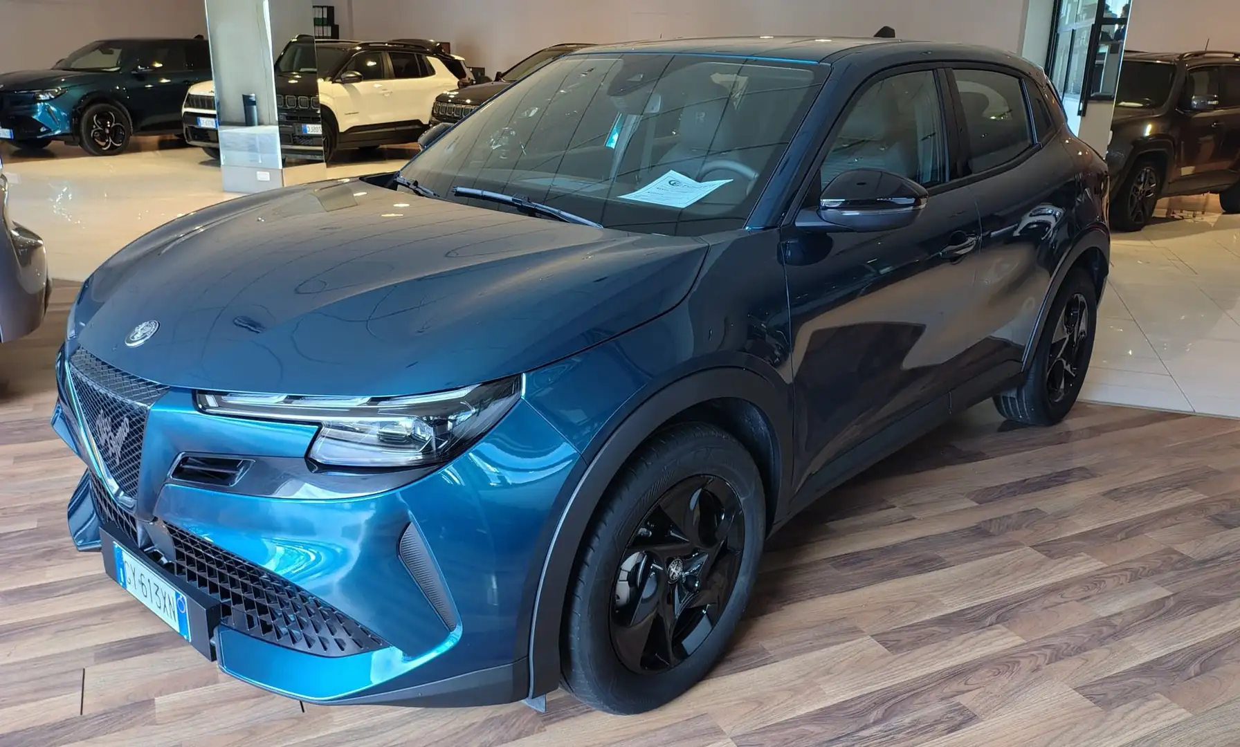 Alfa Romeo Junior 1.2 136 CV Hybrid eDCT6 Bleu - 1