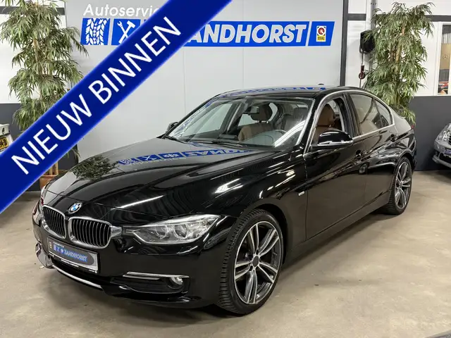 BMW 320 3-serie 320i EfficientDynamics Edition Upgrade //