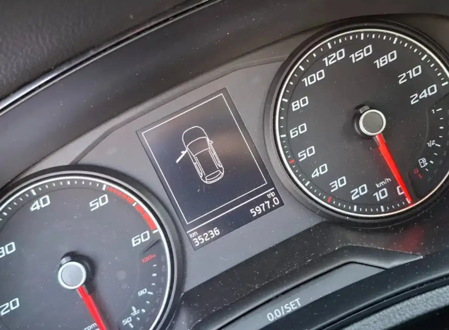 SEAT Arona 1.6 tdi Xcellence 115cv my18 Nero - 2