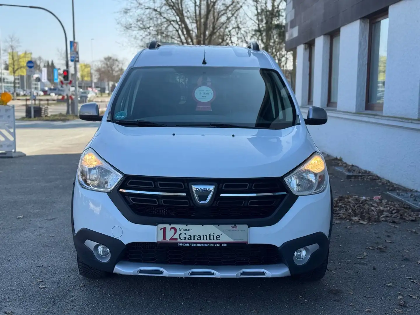 Dacia Dokker Stepway  / TÜV NEU / Blanc - 2