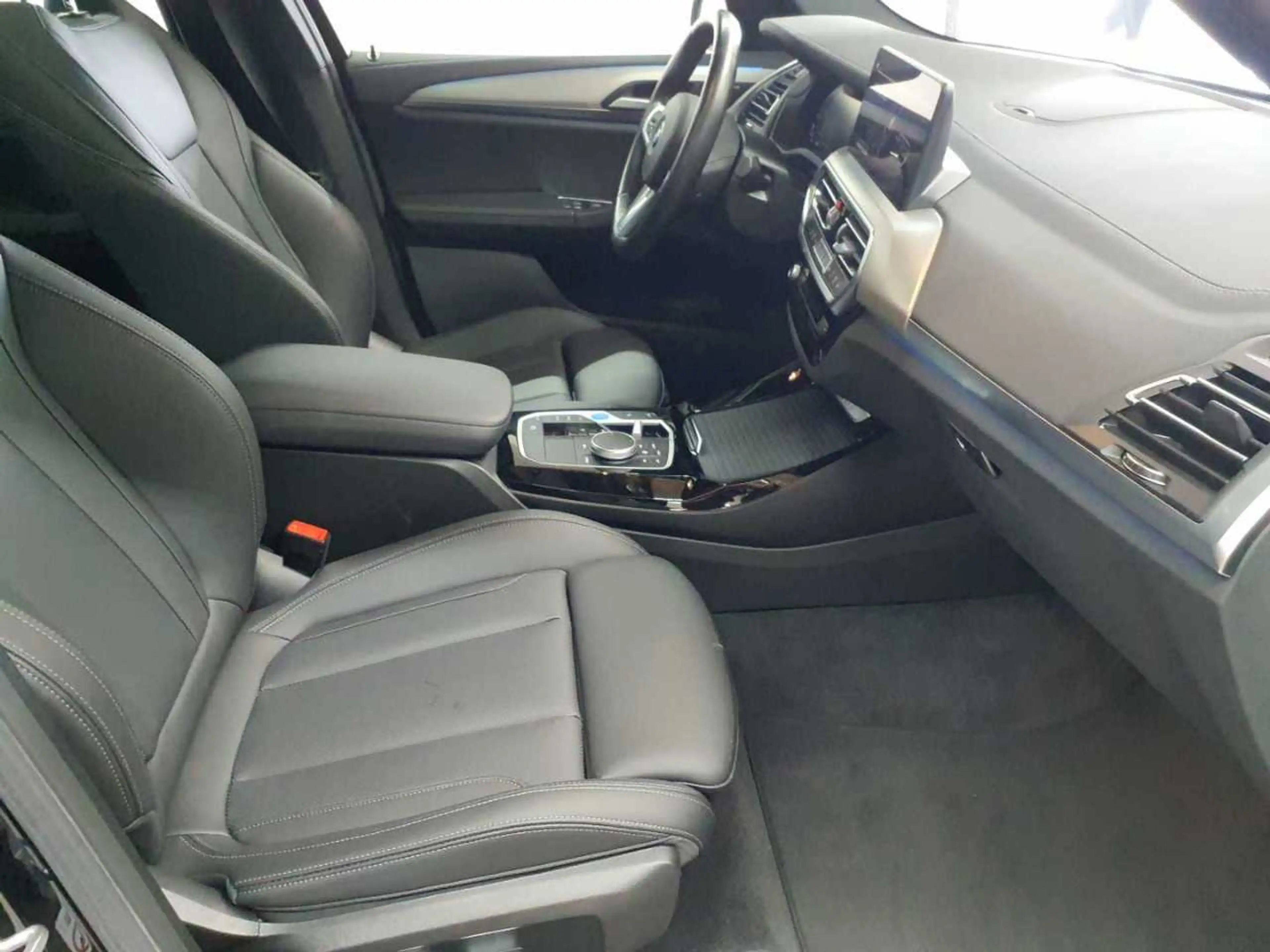 BMW iX3 iX3 Inspiring M Sport Navi Leder SHZ — photo 8