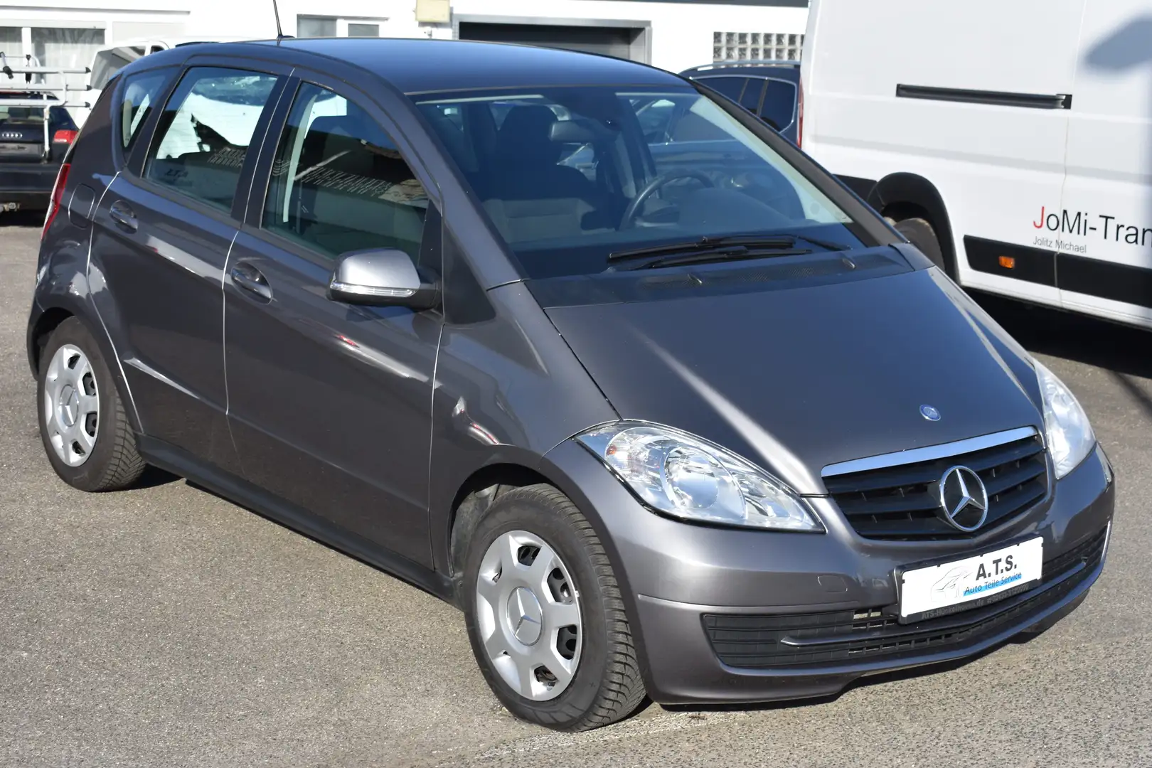 Mercedes-Benz A 180 A 180 CDI *KLIMA*ALLWETTER*INSPEKTION + TÜV NEU Grau - 2