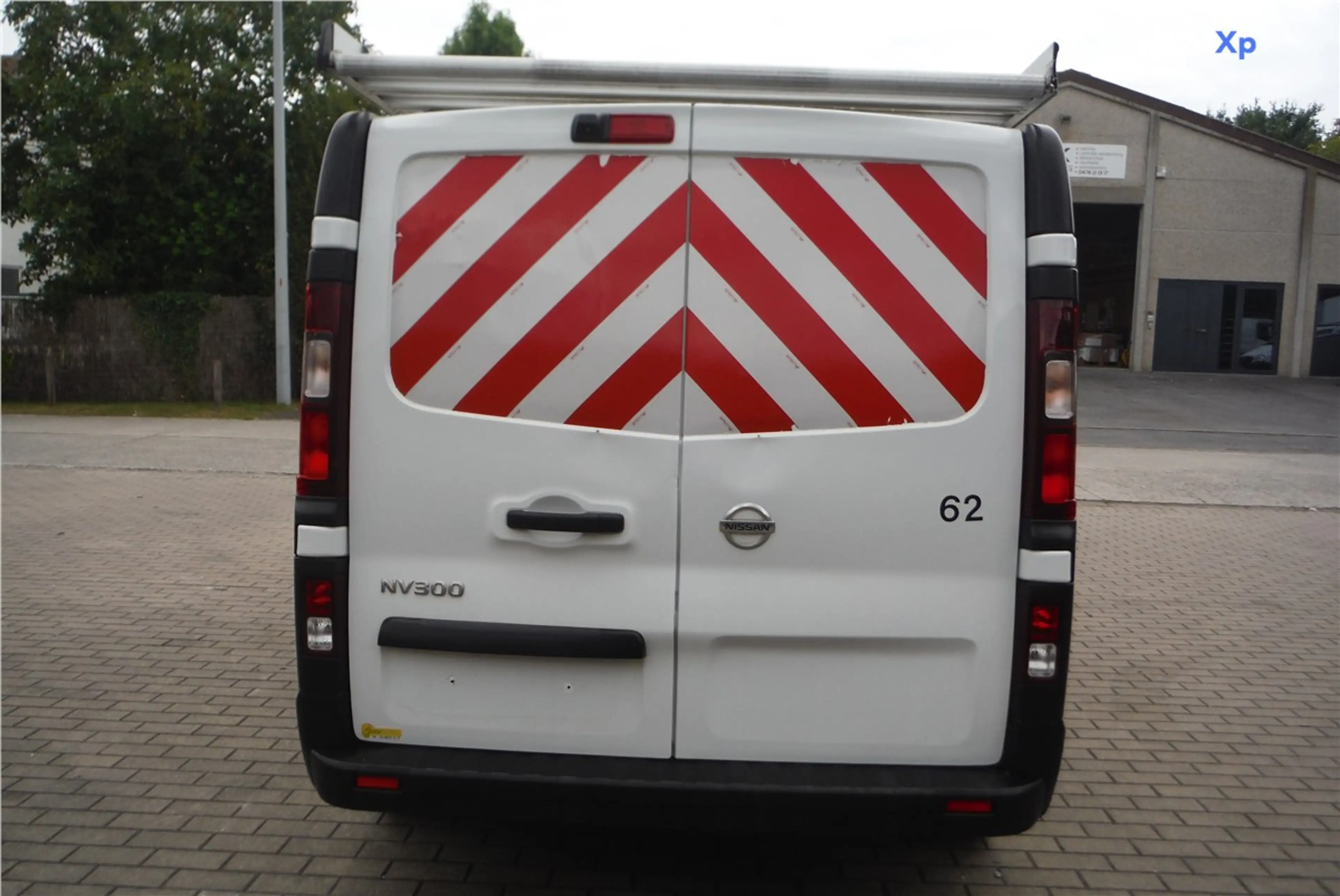 Nissan NV300 — photo 15