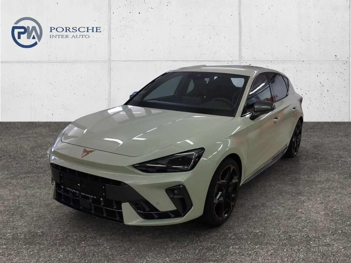 CUPRA Leon 1.5 eTSI DSG 150 PS ACT Grau - 1