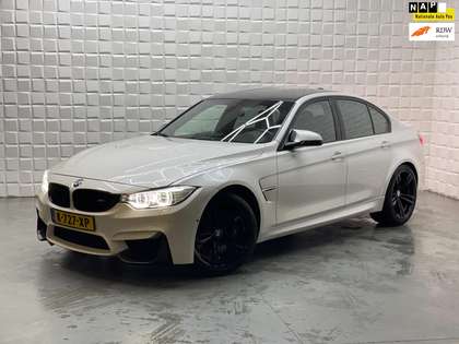 BMW M3 3-serie CARBON DAK SCHAAL 360 CAMERA ACC