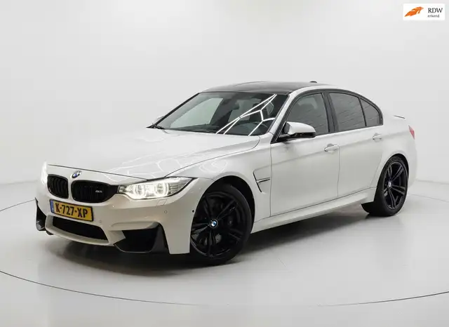 BMW M3 3-serie CARBON DAK SCHAAL 360 CAMERA ACC