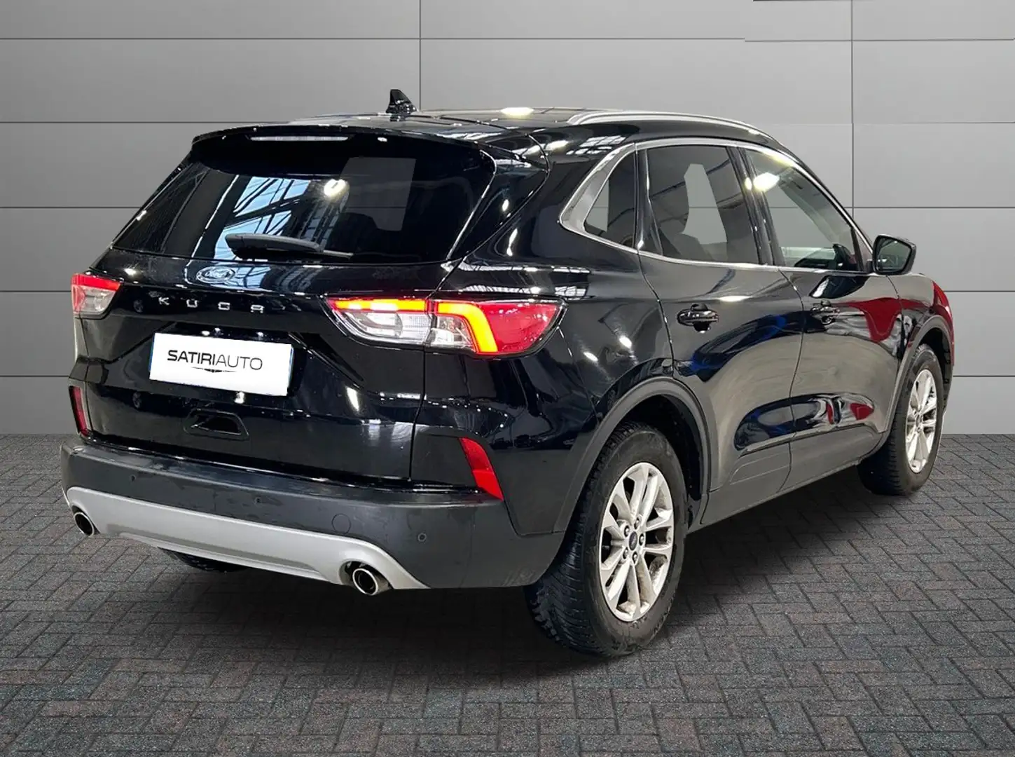 Ford Kuga 1.5 TDCi Titanium Nero - 2
